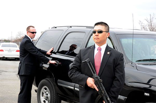 armed_bodyguard_buenos_aires